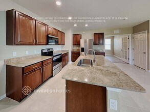 5246 Shell Mound Cir in Punta Gorda, FL - Foto de edificio - Building Photo