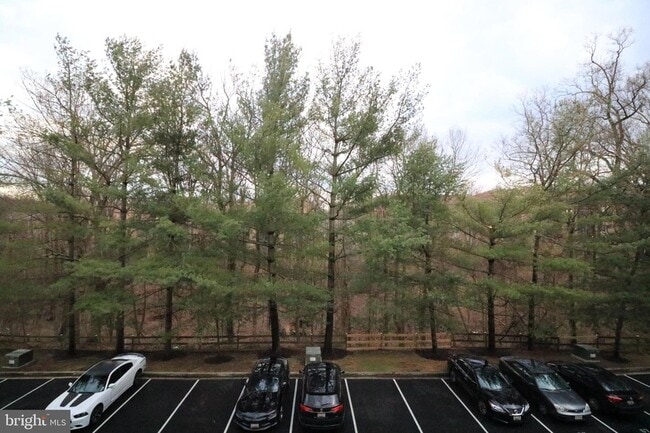 1639 Carriage House Terrace, Unit J in Silver Spring, MD - Building Photo - Building Photo
