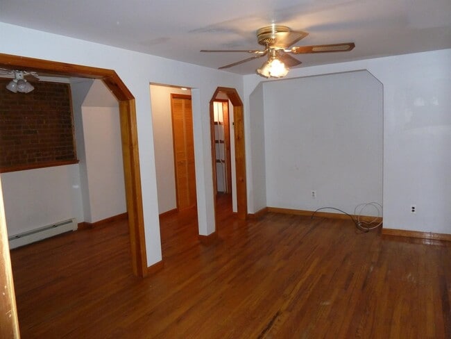 936 Willow Ave in Hoboken, NJ - Building Photo - Building Photo