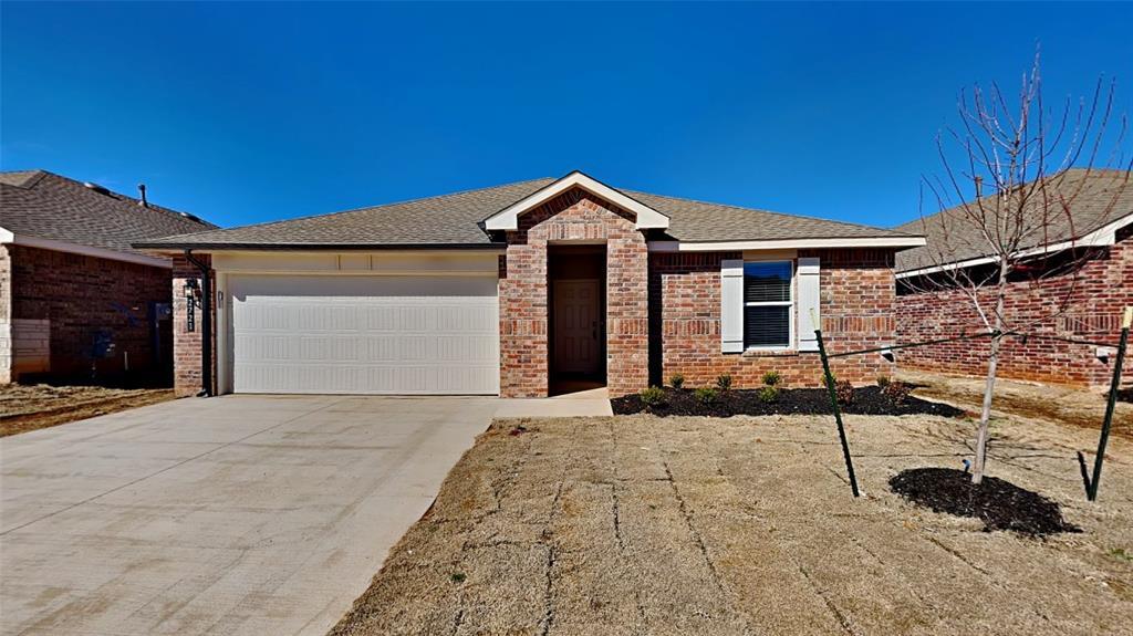 2721 Dennis Dr in Oklahoma City, OK - Building Photo