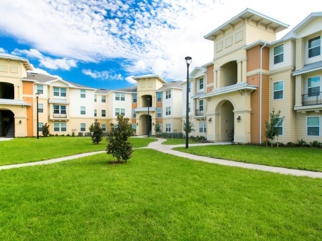 Rolling Green in Sarasota, FL - Foto de edificio - Other