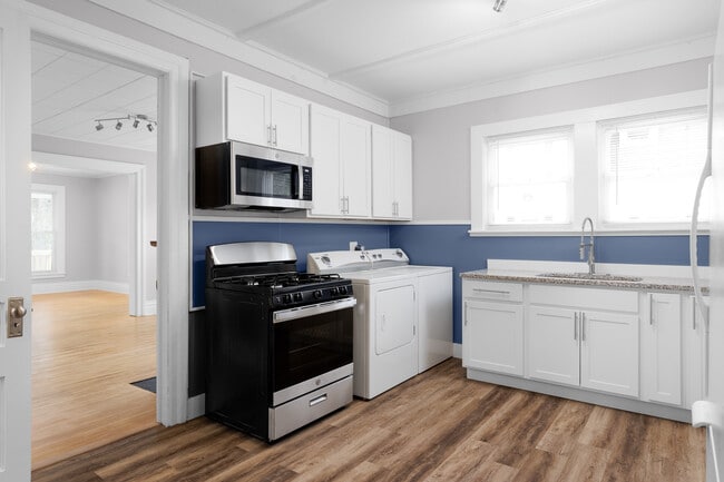 property at 707 Academy St
