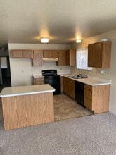 4126-4132 Sherman Ln in Carson City, NV - Building Photo - Building Photo