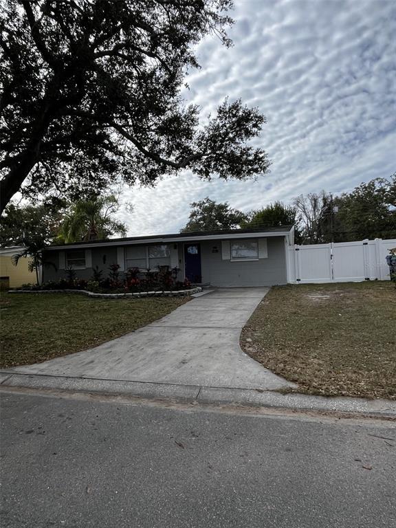 11128 116th St in Largo, FL - Building Photo - Building Photo