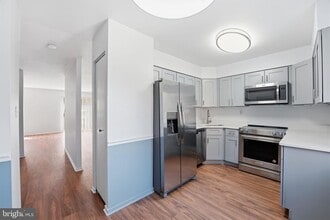 1747 Cy Ct in Vienna, VA - Building Photo - Building Photo