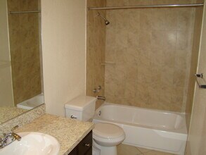 11581 NW 45th St in Coral Springs, FL - Building Photo - Building Photo