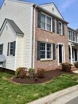 525 Northwynd Cir in Lynchburg, VA - Building Photo