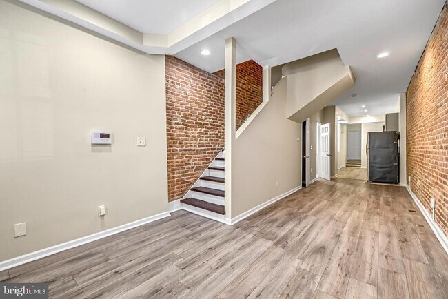 2131 Jefferson St in Baltimore, MD - Building Photo - Building Photo