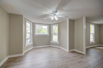 101 Baker Ave in Joliet, IL - Building Photo - Building Photo