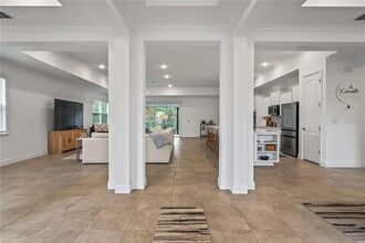 92 Grass St in Homosassa, FL - Building Photo - Building Photo