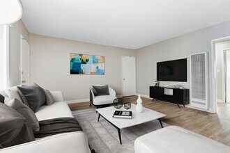 The McLaughlin Avenue Apartments in Los Angeles, CA - Building Photo - Building Photo