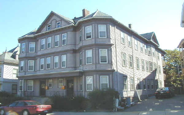 128-130 Calumet St in Roxbury, MA - Building Photo