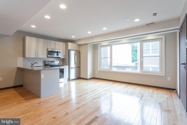property at 2541-43 Montrose St