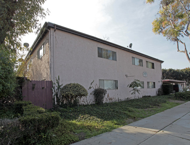 Lampson Cove in Garden Grove, CA - Building Photo - Building Photo