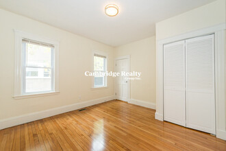 301 Alewife Brook Pky, Unit 2A in Somerville, MA - Building Photo - Building Photo