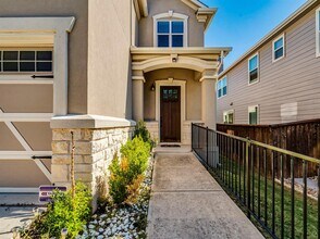 9011 Pin Brush Dr in Austin, TX - Building Photo - Building Photo