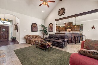 4220 Little Rock Ct in College Station, TX - Foto de edificio - Building Photo