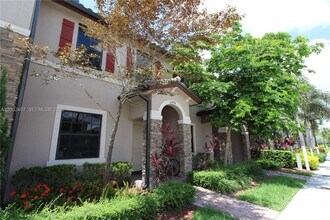 11498 SW 250th St in Homestead, FL - Building Photo - Building Photo