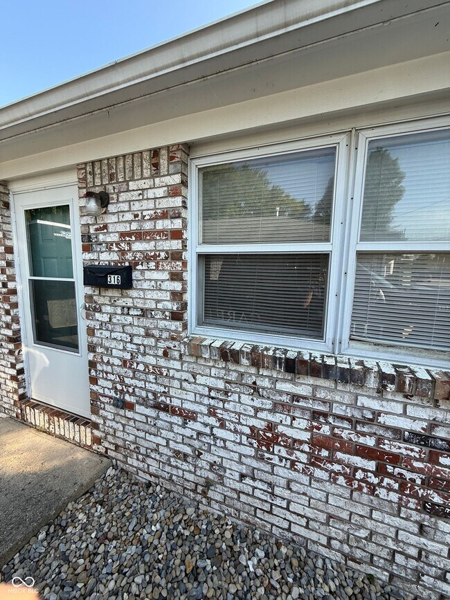 316 S Green St in Brownsburg, IN - Building Photo - Building Photo