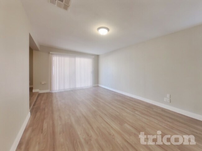 3202 W Wood Dr in Phoenix, AZ - Foto de edificio - Building Photo