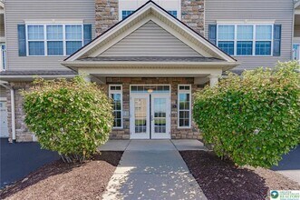6885 Pioneer Dr in Macungie, PA - Building Photo - Building Photo