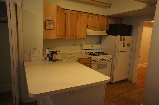 1629 Commonwealth Ave, Unit 20 in Boston, MA - Building Photo - Building Photo