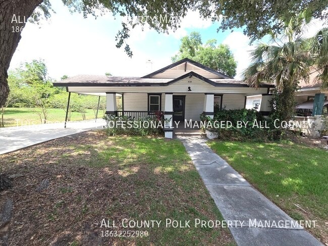 property at 838 E Orange St