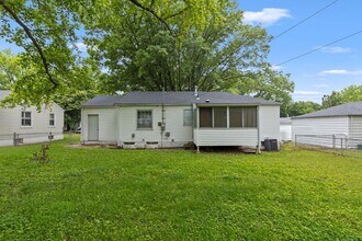 10514 Anson Dr in St. Louis, MO - Building Photo - Building Photo