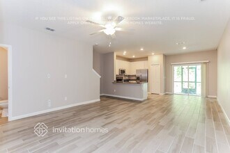 13285 Shore Grass Dr in Jacksonville, FL - Building Photo - Building Photo