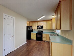 116 Nightshade Ln in Garner, NC - Building Photo - Building Photo