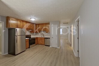 341 Canada Ct in Winterville, GA - Building Photo - Building Photo