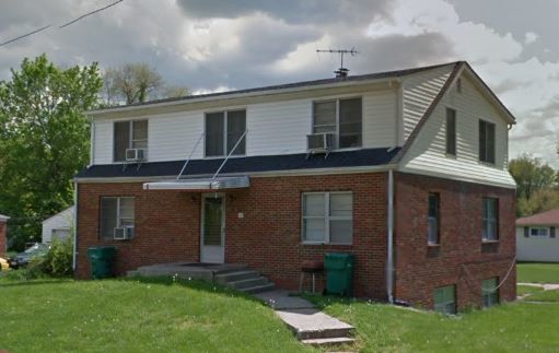 31 Loisel Dr in East St. Louis, IL - Building Photo