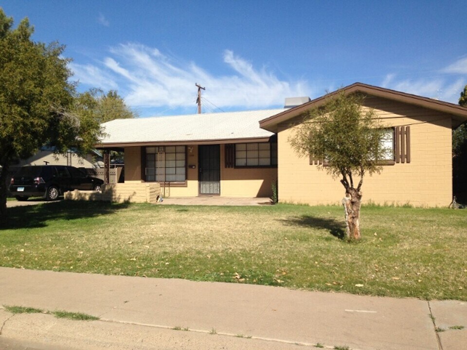 1204 W 7th St in Tempe, AZ - Building Photo