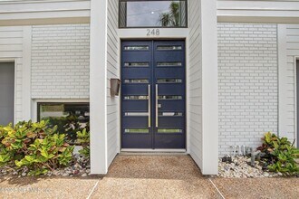 248 11th St in Atlantic Beach, FL - Building Photo - Building Photo