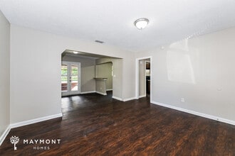 6037 Green Hill Ln in Jacksonville, FL - Foto de edificio - Building Photo