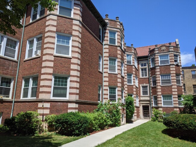 property at 325 Kedzie St