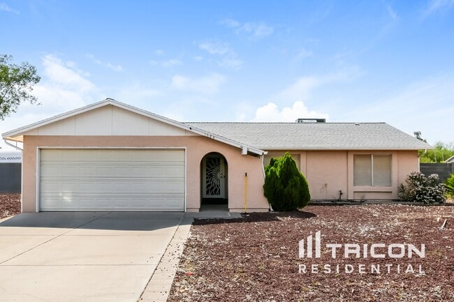 property at 1624 N Sterling