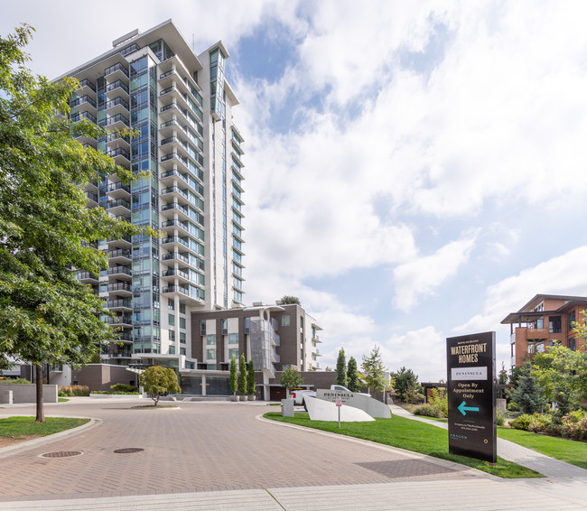 The Peninsula in New Westminster, BC - Building Photo - Building Photo