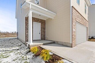 108 Lambert Fld in Nicholasville, KY - Building Photo - Building Photo