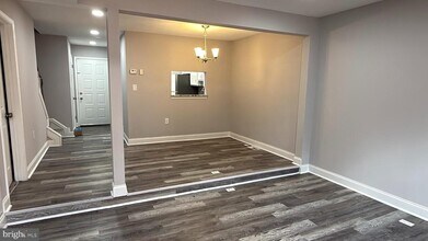 20117 Laurel Hill Way in Germantown, MD - Building Photo - Building Photo