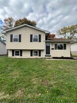 1921 Dunning Rd in Columbus, OH - Building Photo