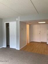 19 Wells St in Saratoga Springs, NY - Building Photo - Building Photo