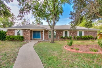 2713 Canyon Creek Dr in San Angelo, TX - Building Photo - Building Photo