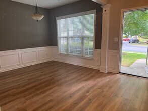 5705 Falling Water Terrace in Roswell, GA - Building Photo - Building Photo