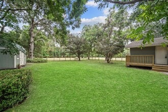 2122 Stadium Dr in Alvin, TX - Building Photo - Building Photo