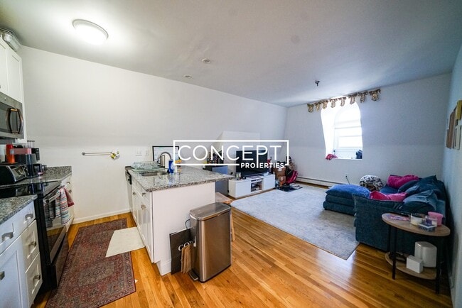 property at 168 Northampton St