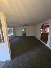275 Emerald Rd in Mosheim, TN - Building Photo - Building Photo