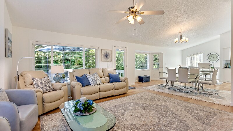 8411 SE Clatsop Ct in Portland, OR - Building Photo