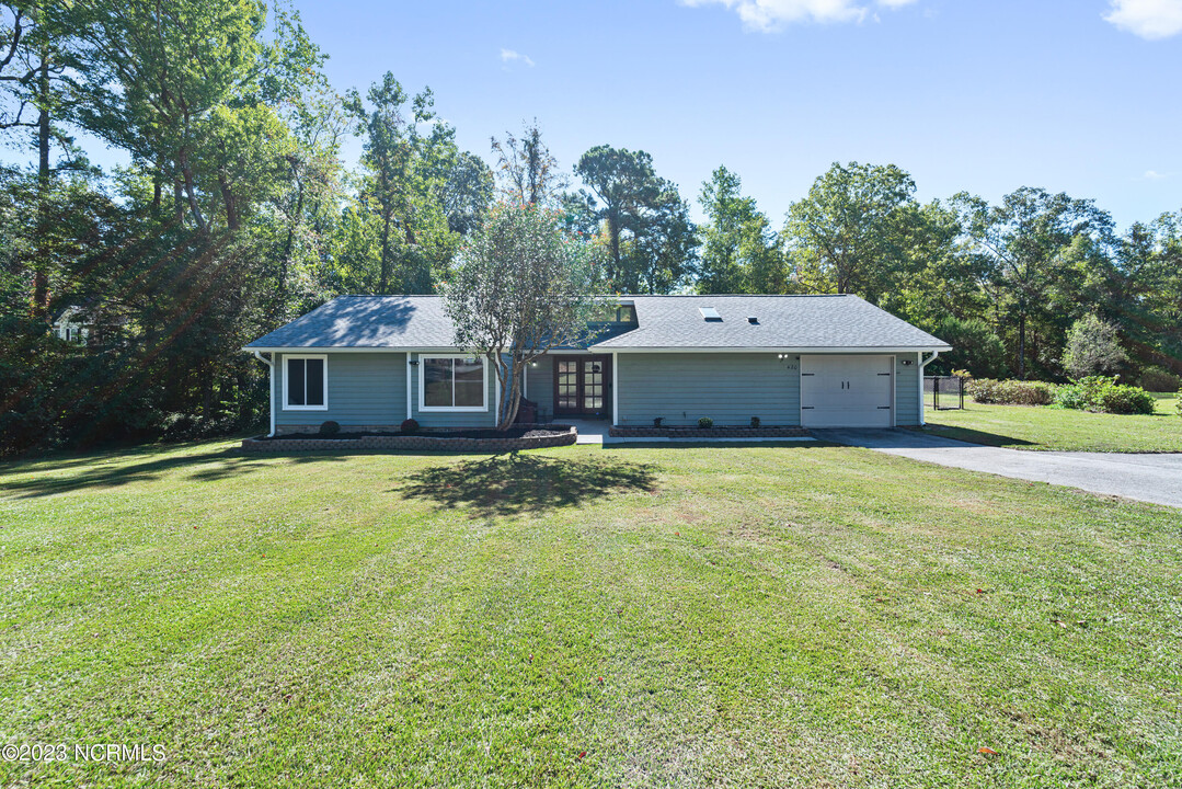 420 Ridge Rd in Jacksonville, NC - Building Photo