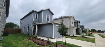 4116 Belmont Dr in Aubrey, TX - Building Photo